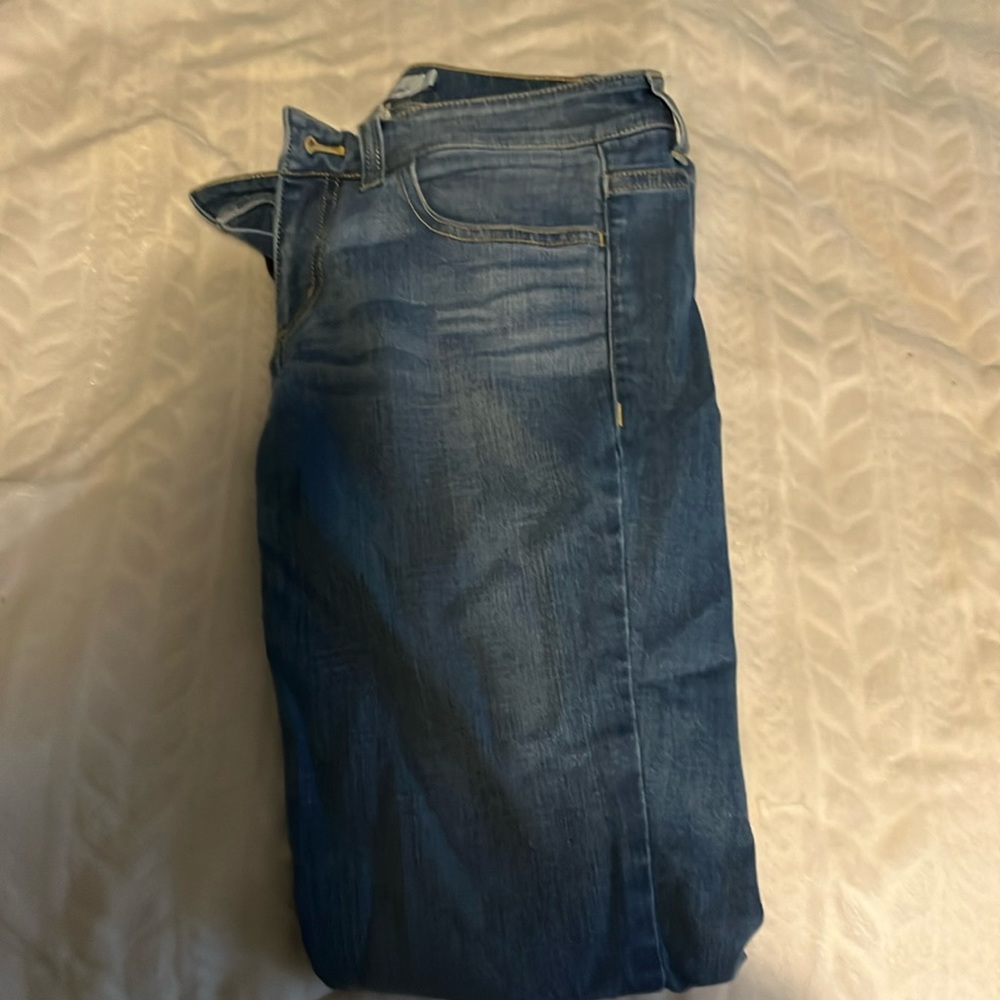 Size 2 Vineyard Vines jeans